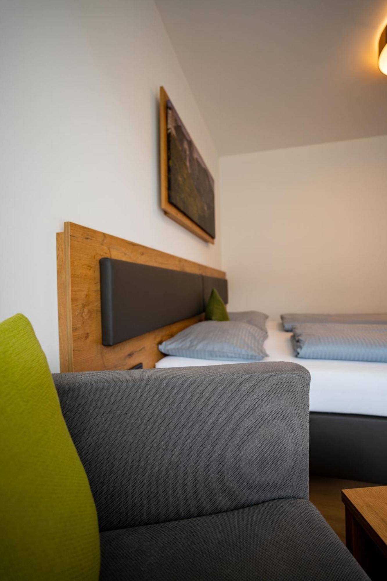 Hotel Garni Isarlodge Wiesenhof Scharnitz Εξωτερικό φωτογραφία