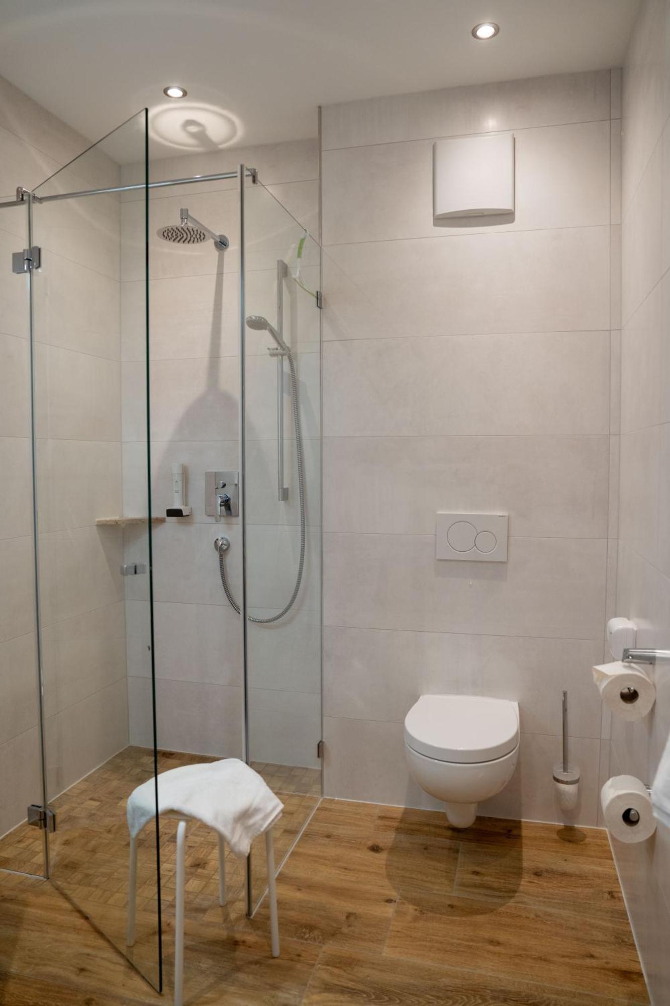 Hotel Garni Isarlodge Wiesenhof Scharnitz Εξωτερικό φωτογραφία