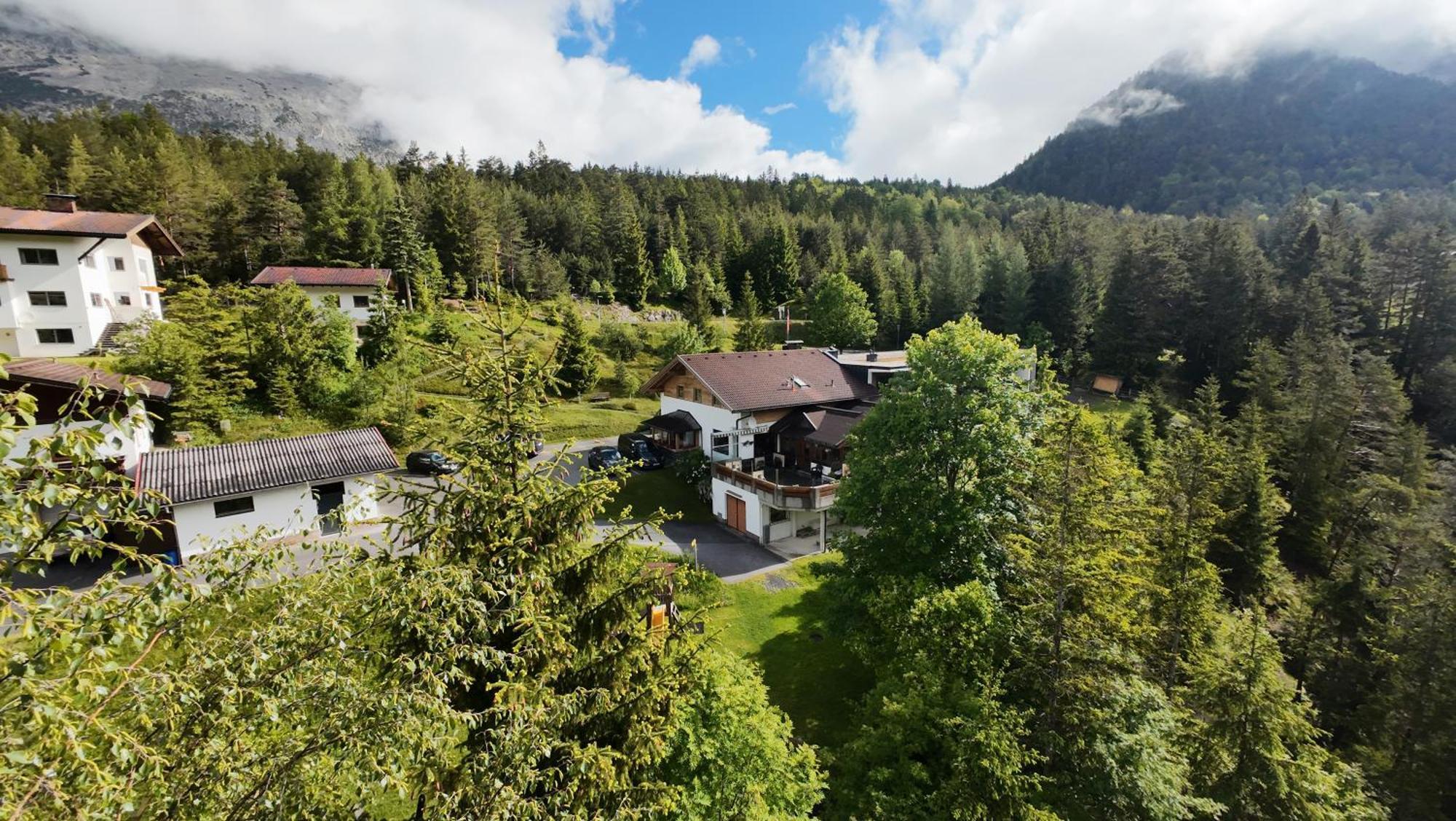Hotel Garni Isarlodge Wiesenhof Scharnitz Εξωτερικό φωτογραφία